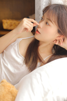 香含玉女峰头露